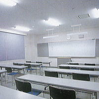 教室(1F）